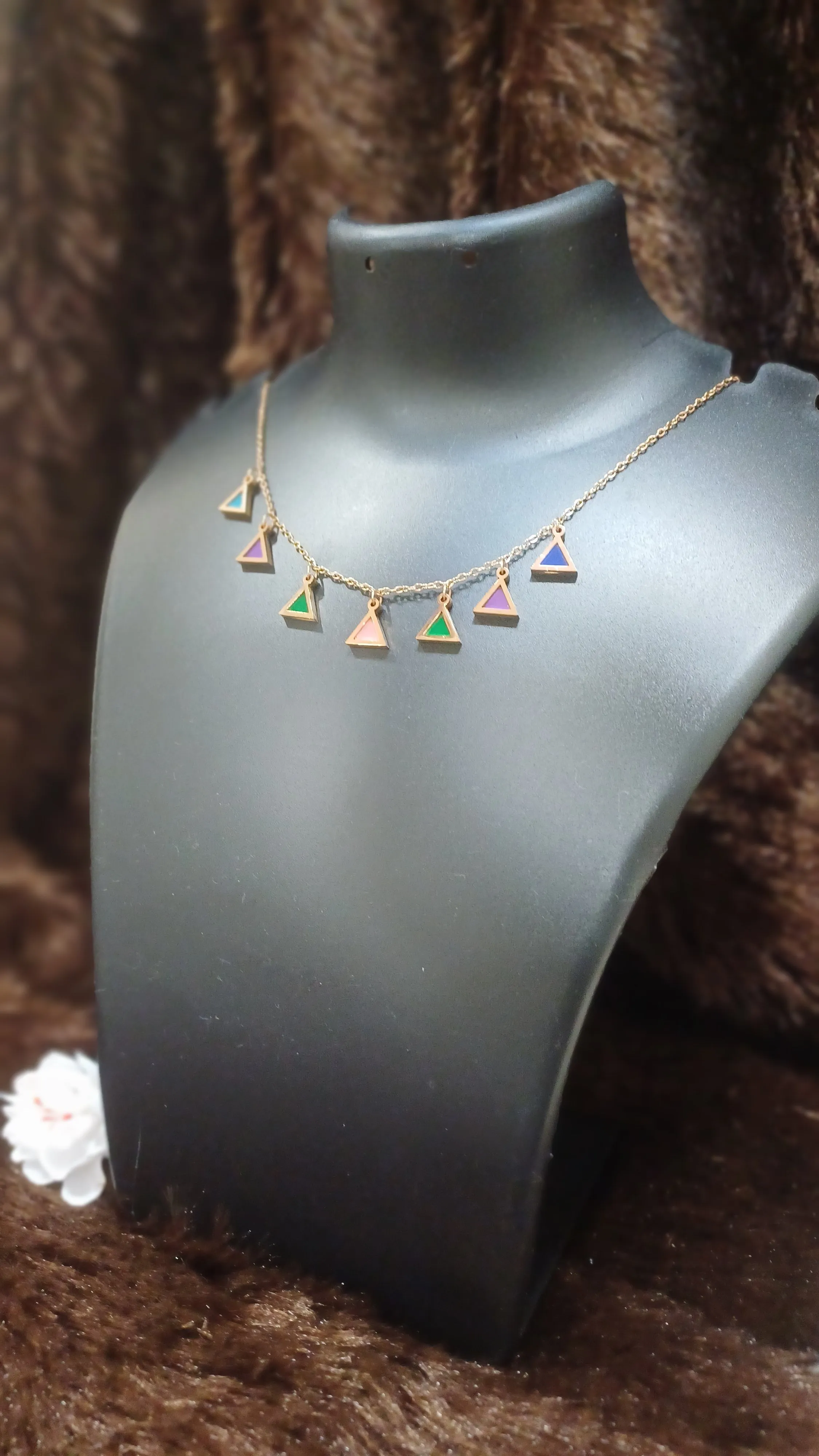 Tesselled multicolor neck chain_anti tarnish