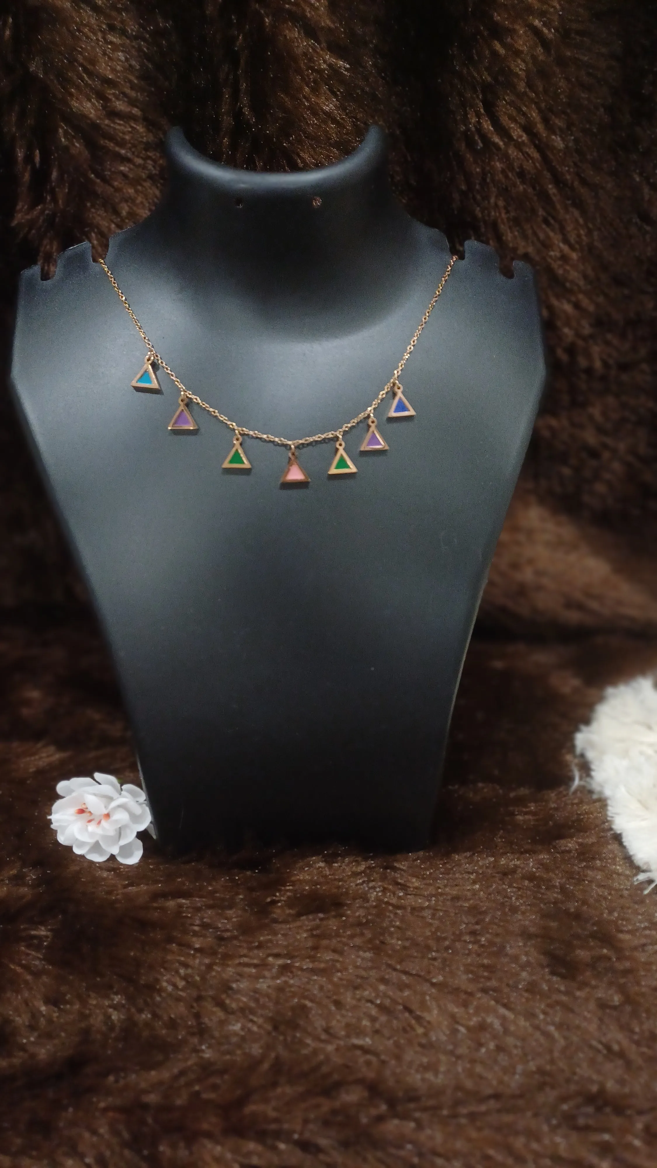 Tesselled multicolor neck chain_anti tarnish