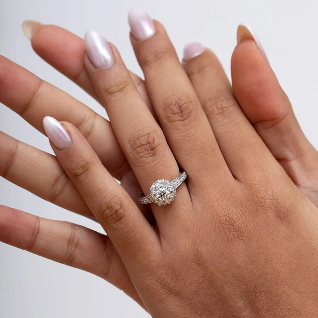 TIFA | Round Halo Diamond Set in Platinum 1.55ct