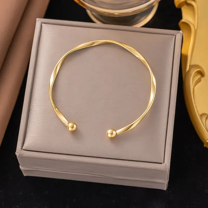 Twisted Gold Open Bangle
