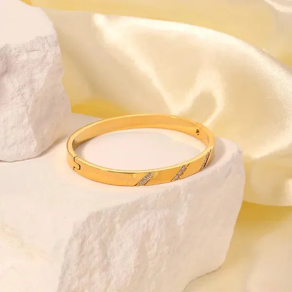 White Zircon Line Gold Stainless Steel Bangle – Elegant Luxury Bracelet for Women