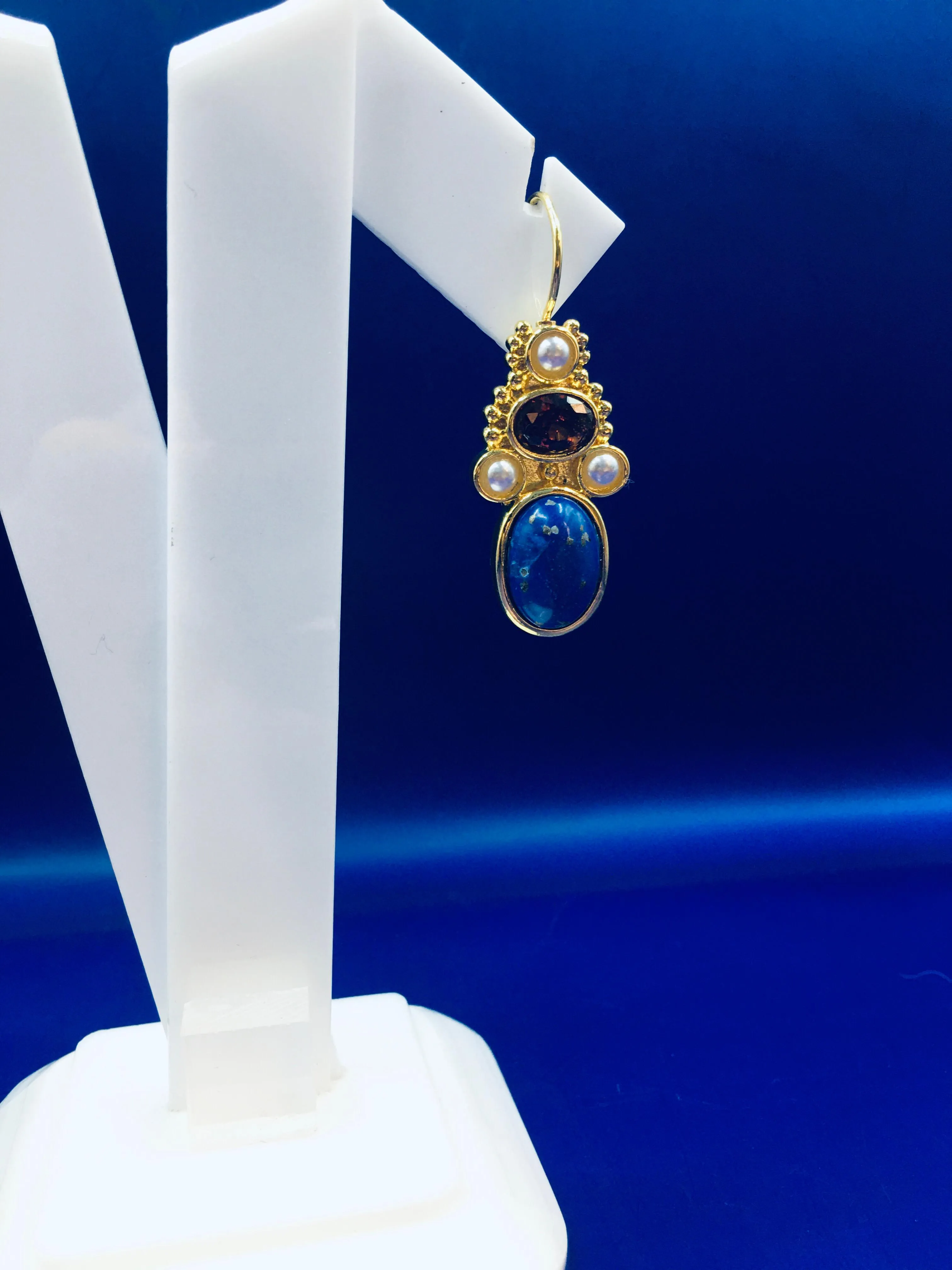 Zuhi Vintage Dangle Earrings